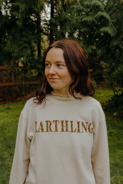 EARTHLING IN BLOOM embroidered crewneck