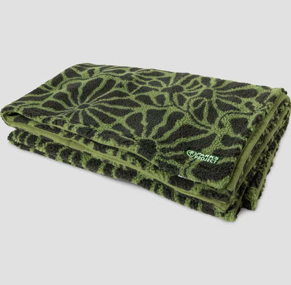 WILDFLOWERS fleece throw blanket