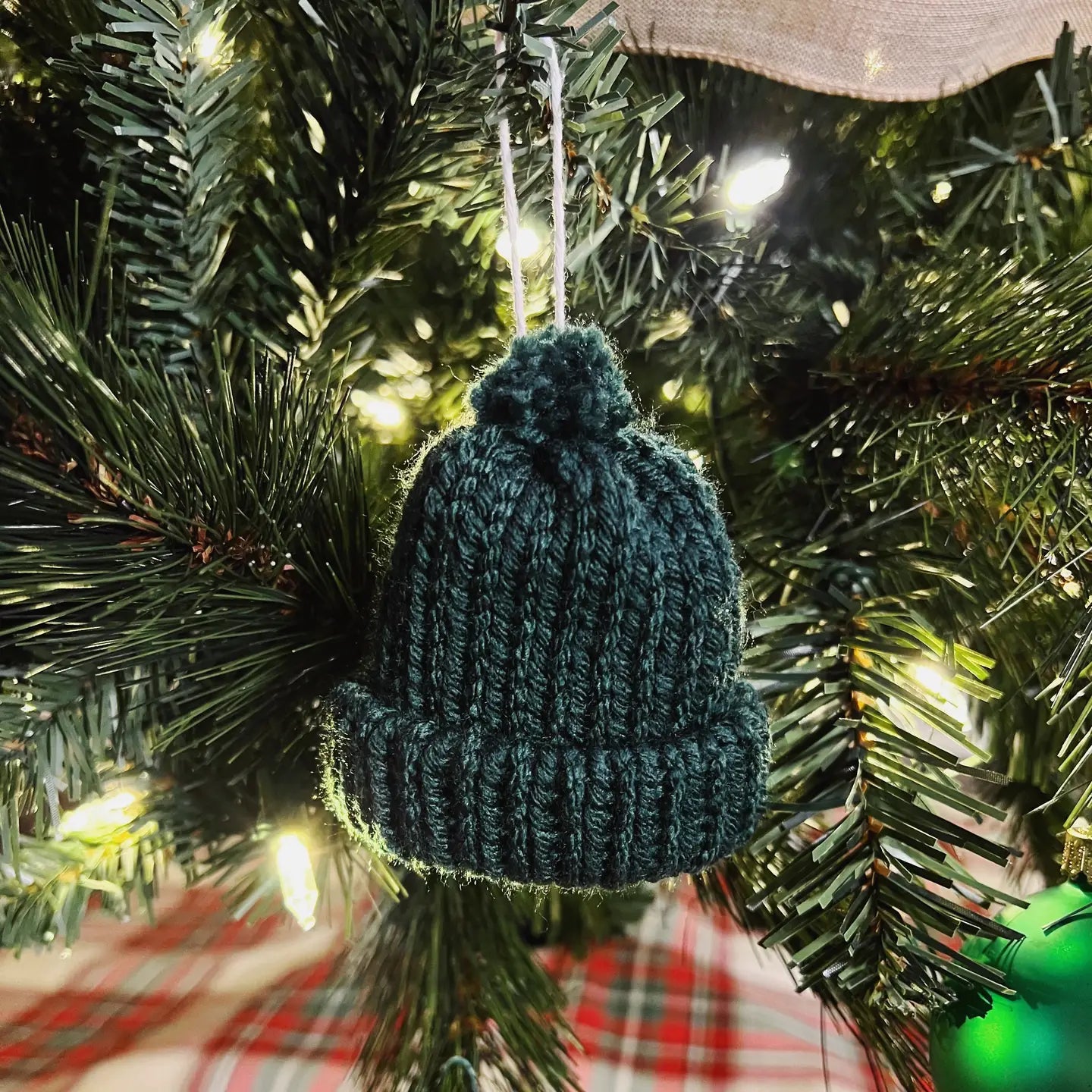 MINI KNIT BEANIE ornament